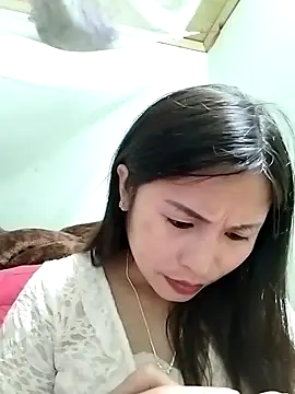 Snapshot of Mai4568 chatting on October 2025 03:33:02 PM Mai4568 online show from October 2025 03:33:02 PM