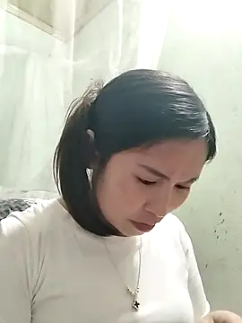 Snapshot of Mai4568 chatting on October 2025 03:33:02 PM Mai4568 online show from October 2025 03:33:02 PM