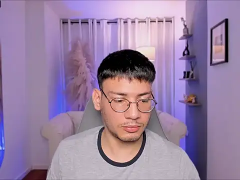 marcuswildx online show from November 2025 02:20:02 PM