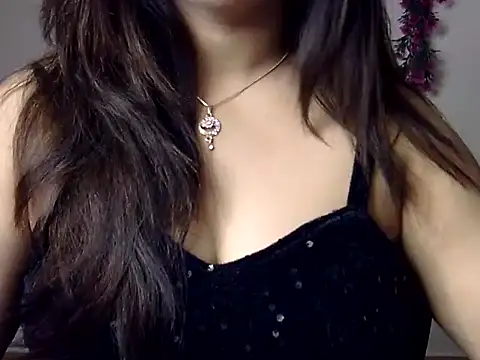 Aaliya02 online show from June 2026 11:38:02 PM