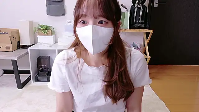 saku sakura  online show from October 2025 01:08:02 PM