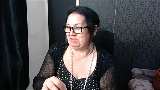 Snapshot of MissSanjanne chatting on March 2025 08:04:02 AM MissSanjanne online show from March 2025 08:04:02 AM