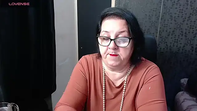 MissSanjanne online show from May 2026 07:52:01 PM