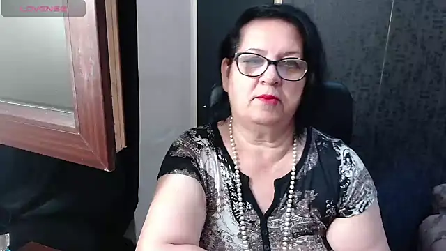 Snapshot of MissSanjanne chatting on June 2026 11:18:02 PM MissSanjanne online show from June 2026 11:18:02 PM