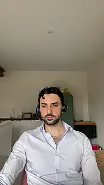 eauminerale online show from February 2026 09:27:01 AM