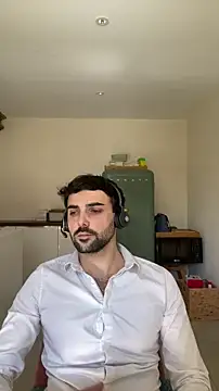 eauminerale online show from March 2026 12:08:01 PM