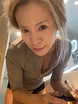 Snapshot of miumiu-66 chatting on February 2026 08:31:01 AM miumiu-66 online show from February 2026 08:31:01 AM