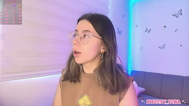 sweettvera online show from May 2026 12:46:02 PM