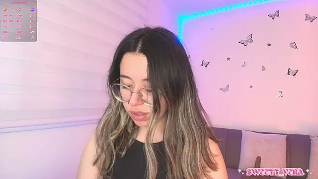 sweettvera online show from June 2026 11:38:02 PM