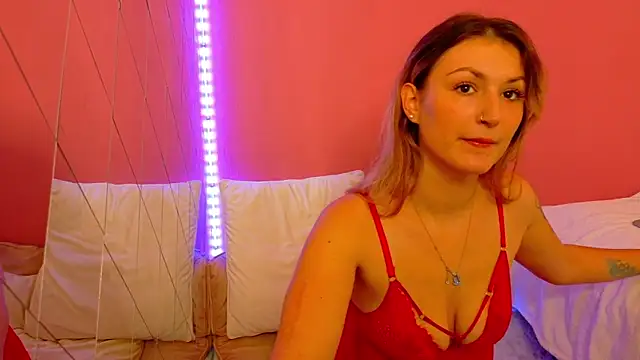 Snapshot of Anaayss_ chatting on November 2025 06:12:01 AM Anaayss online show from November 2025 06:12:01 AM