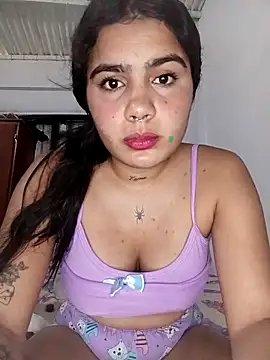 Snapshot of Sashalana chatting on October 2025 12:30:02 PM Sashalana online show from October 2025 12:30:02 PM