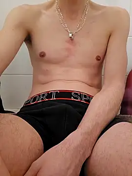 Chrisou73 online show from February 2026 05:08:01 PM