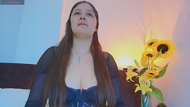 Krystal Heartss online show from March 2026 12:44:02 PM