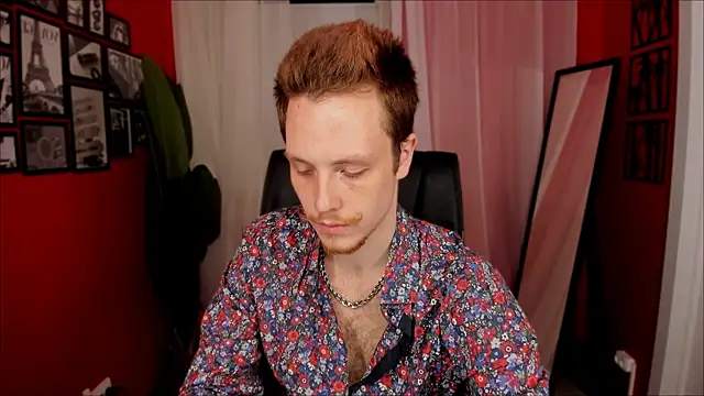 Snapshot of LeoMooree chatting on November 2025 04:08:01 PM LeoMooree online show from November 2025 04:08:01 PM