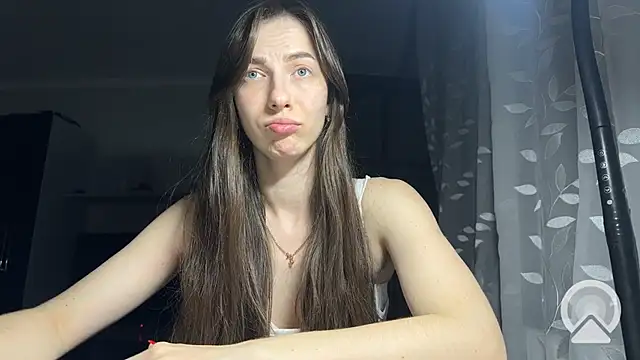 Snapshot of Prettyyy_Angel chatting on January 2026 05:58:02 PM Prettyyy Angel online show from January 2026 05:58:02 PM