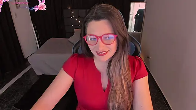 Snapshot of Hanna_MA chatting on November 2025 04:41:01 PM Hanna MA online show from November 2025 04:41:01 PM