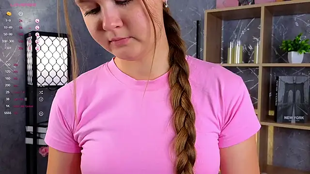 Snapshot of ElenoreReth chatting on October 2025 01:26:02 AM ElenoreReth online show from October 2025 01:26:02 AM