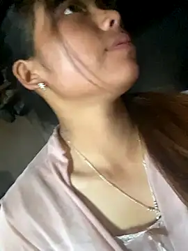 Snapshot of Suki_babyy chatting on November 2025 02:14:01 AM Suki babyy online show from November 2025 02:14:01 AM