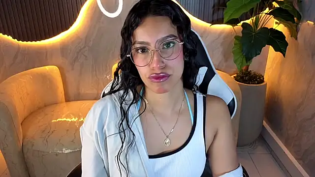 Snapshot of elowhyn_dior_tp chatting on September 2025 01:05:01 PM elowhyn dior tp online show from September 2025 01:05:01 PM