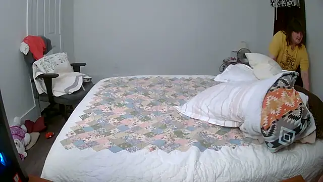 Snapshot of Buggy1965 chatting on November 2025 03:45:01 PM Buggy1965 online show from November 2025 03:45:01 PM