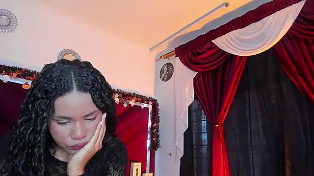 Snapshot of Jade_Thonson1 chatting on October 2025 07:43:01 PM Jade Thonson1 online show from October 2025 07:43:01 PM