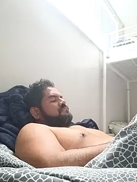 theking1 1 online show from October 2025 05:02:02 PM