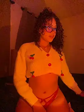 PrettyLia online show from March 2026 03:45:02 AM