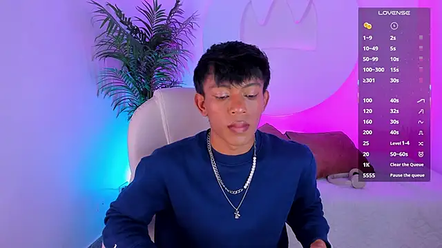 Snapshot of Santti_ chatting on October 2025 11:32:02 PM Santti online show from October 2025 11:32:02 PM