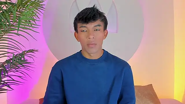 Snapshot of Santti_ chatting on November 2025 10:54:02 PM Santti online show from November 2025 10:54:02 PM