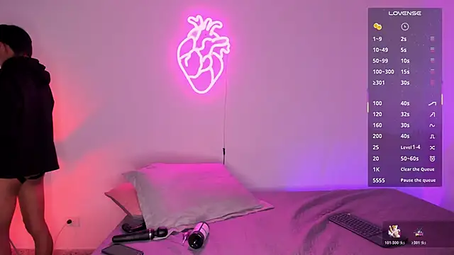 Snapshot of Santti_ chatting on November 2025 10:09:02 PM Santti online show from November 2025 10:09:02 PM