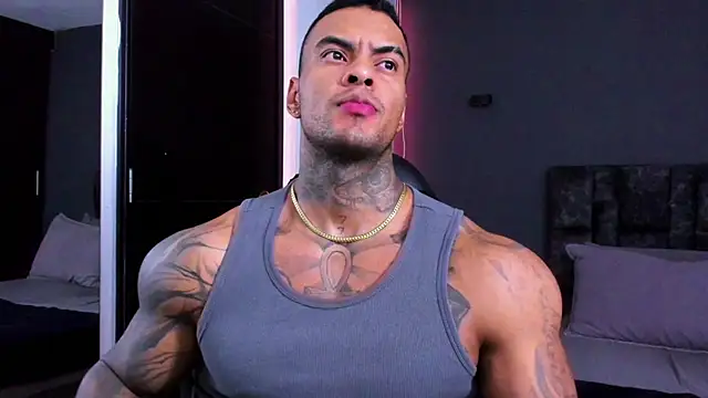 Snapshot of binmontana_ chatting on February 2026 12:15:01 PM binmontana online show from February 2026 12:15:01 PM