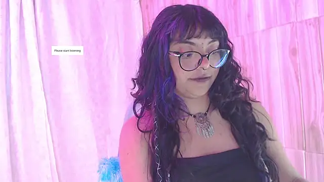 Snapshot of Kimy_c chatting on September 2025 06:33:01 PM Kimy c online show from September 2025 06:33:01 PM