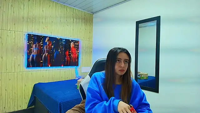 lala clark online show from January 2026 08:12:02 PM