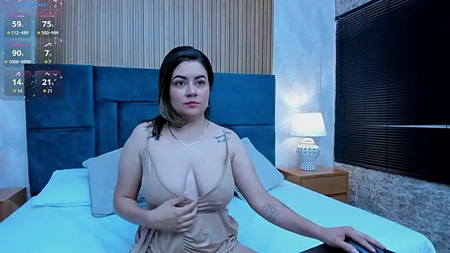 Snapshot of Bunny_boobs__ chatting on December 2025 01:22:02 AM Bunny boobs online show from December 2025 01:22:02 AM