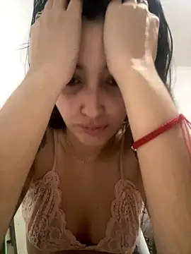 Snapshot of KarenG2025 chatting on October 2025 03:38:01 AM KarenG2025 online show from October 2025 03:38:01 AM