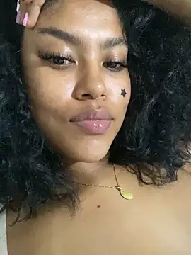 Snapshot of miiabrown18 chatting on November 2025 10:26:01 AM miiabrown18 online show from November 2025 10:26:01 AM