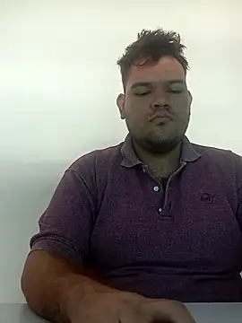 Snapshot of big_bearr chatting on September 2025 12:30:01 PM big bearr online show from September 2025 12:30:01 PM