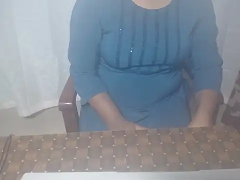 henakhan32 online show from October 2025 04:55:01 AM