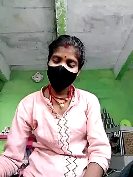 Cuty kinjal online show from September 2025 10:07:02 AM