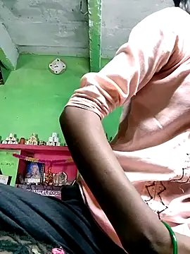 Cuty kinjal online show from September 2025 06:41:01 AM