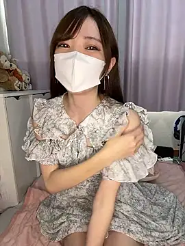 Moe v v online show from October 2025 02:01:02 AM