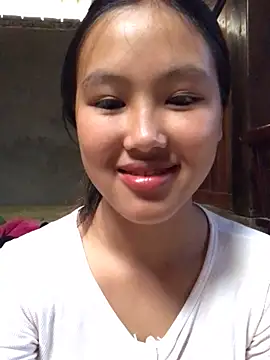 Snapshot of Mai_lovely chatting on October 2025 07:07:02 AM Mai lovely online show from October 2025 07:07:02 AM