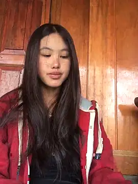 Snapshot of Mai_lovely chatting on November 2025 02:23:01 AM Mai lovely online show from November 2025 02:23:01 AM