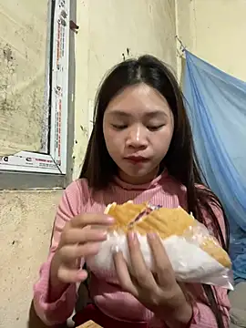 Mayy1 online show from May 2026 02:19:02 AM