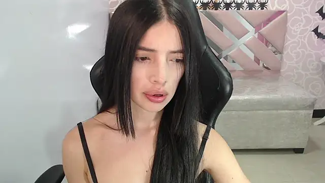 Snapshot of cynthia_ch chatting on November 2025 03:42:02 AM cynthia ch online show from November 2025 03:42:02 AM