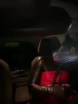 imslutforanyone online show from November 2025 03:52:02 AM