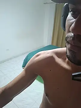 zkendell01 online show from November 2025 04:55:02 AM