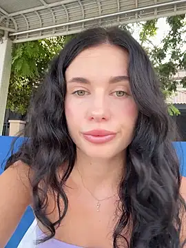 Snapshot of JossMuse_ chatting on September 2025 03:21:01 AM JossMuse online show from September 2025 03:21:01 AM
