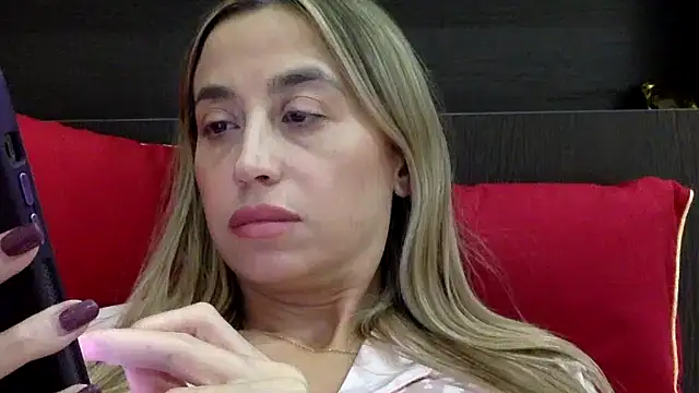 Jeyvaris online show from October 2025 10:00:02 PM