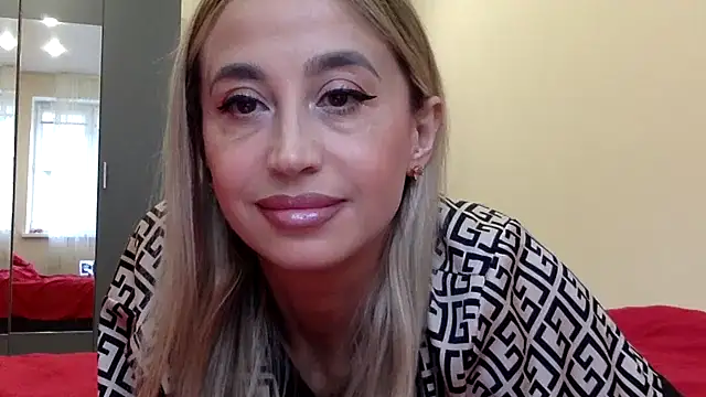 Jeyvaris online show from November 2025 01:46:01 PM